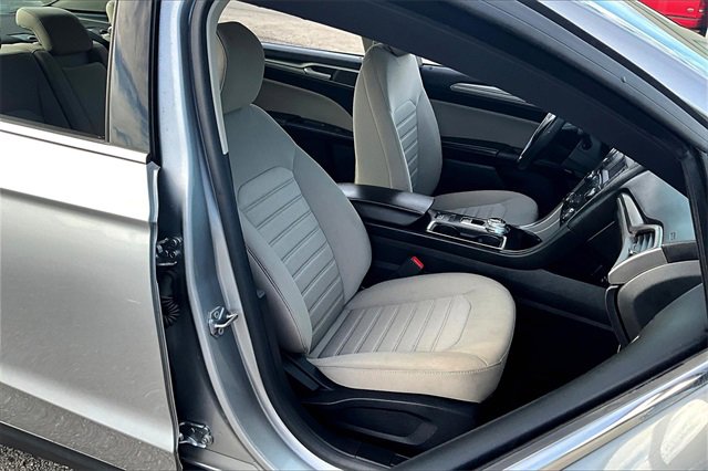 Used 2020 Ford Fusion S image 7