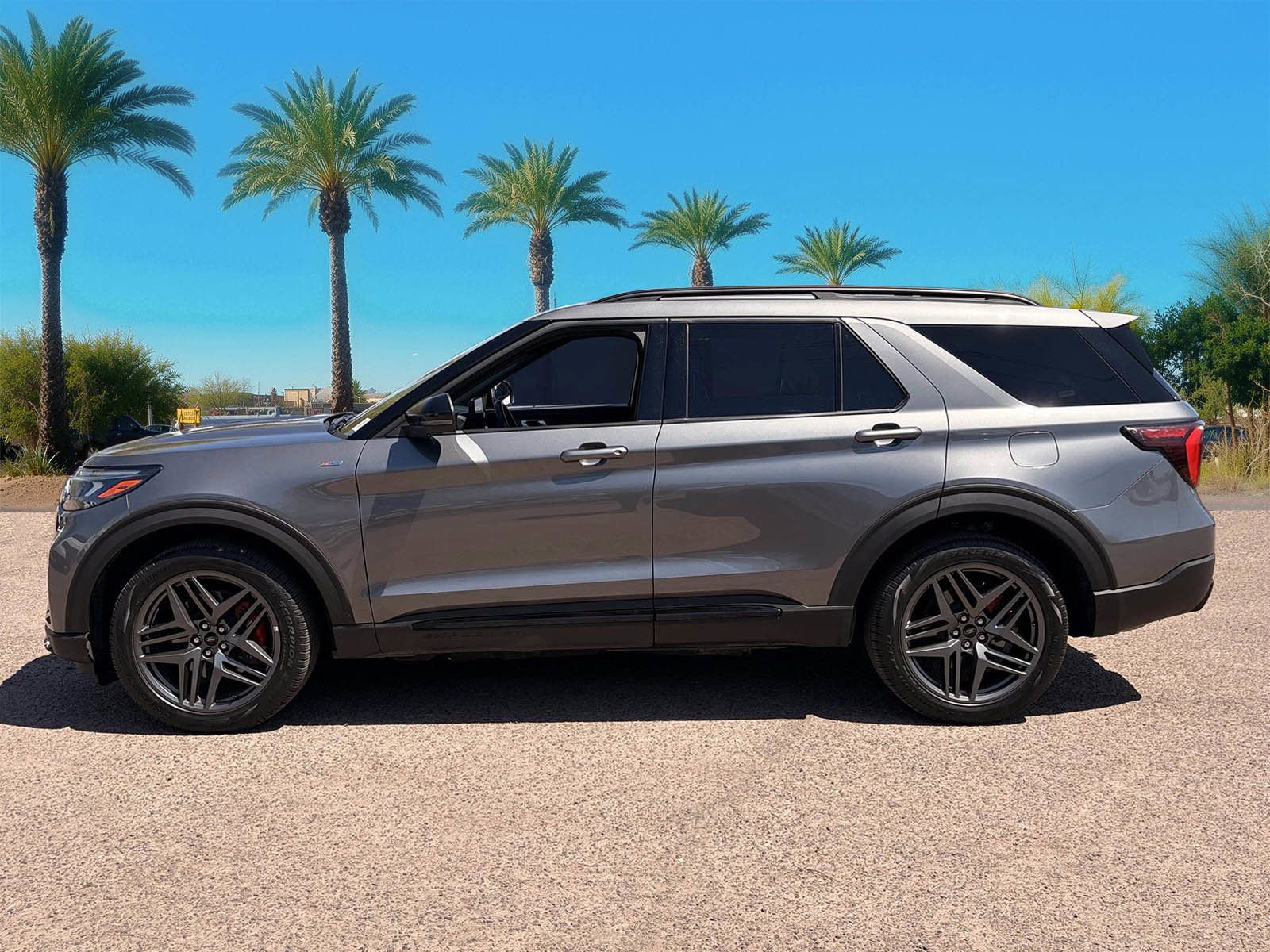 Certified 2025 Ford Explorer ST-Line w/ ST-Line Street Pack AWD/4WD image 2