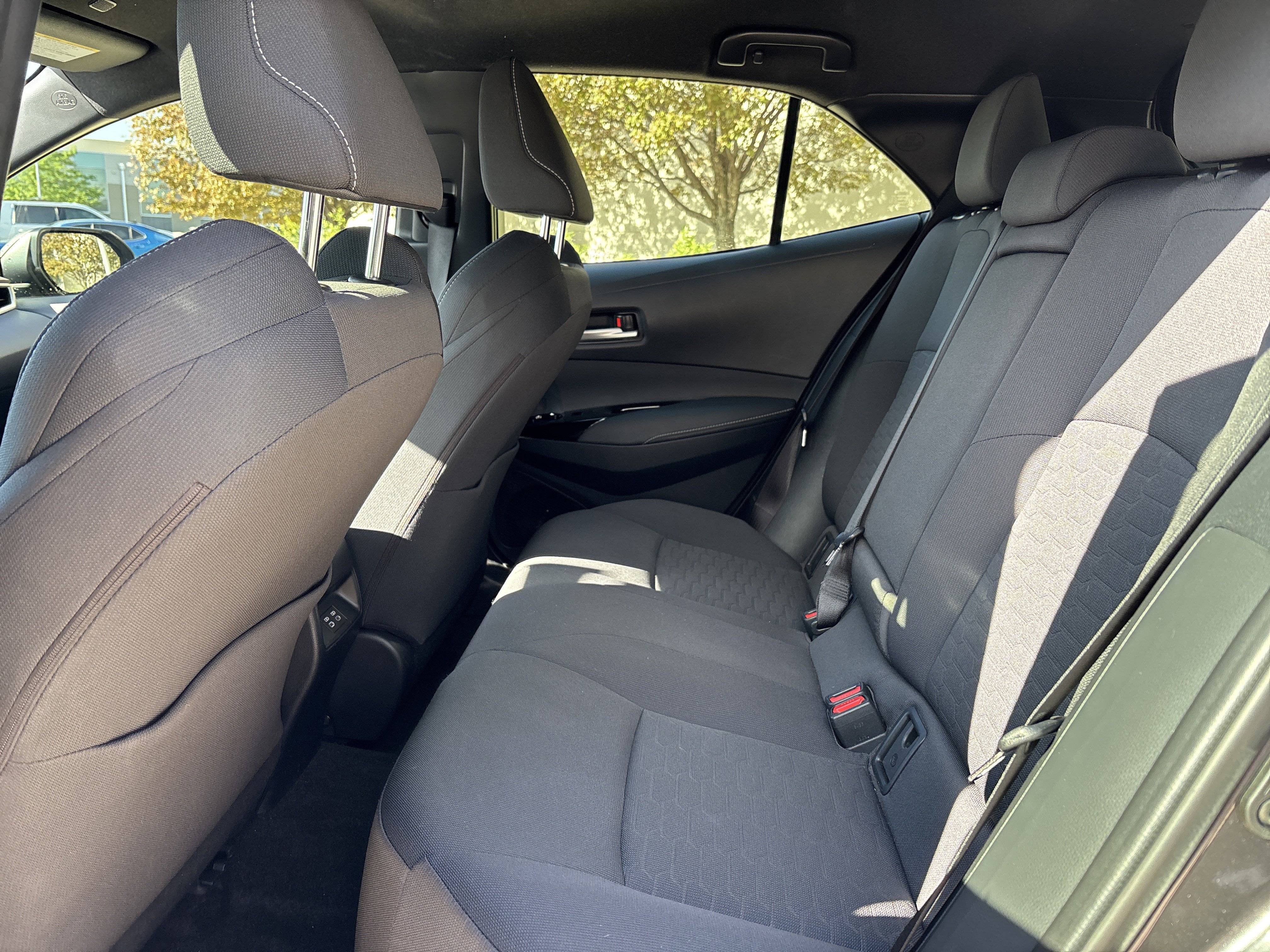 Used 2024 Toyota Corolla SE FWD image 30