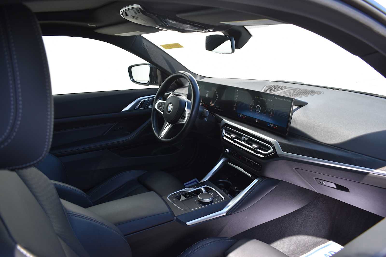 Used 2024 BMW 430i xDrive Coupe w/ M Sport Package AWD/4WD image 9