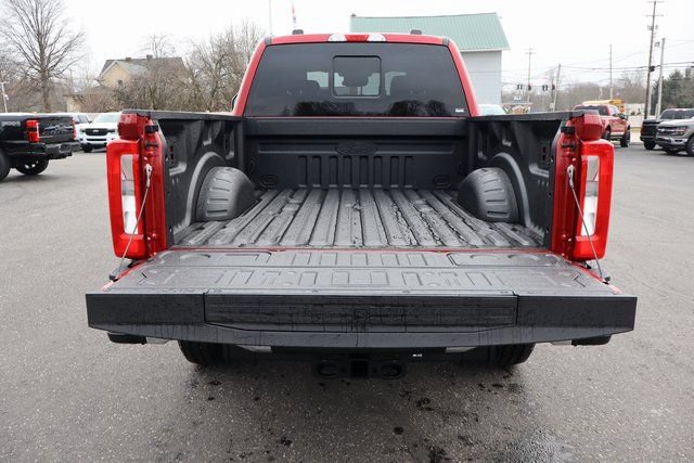 New 2026 Ford F350 XLT w/ FX4 Off-Road Package AWD/4WD image 16