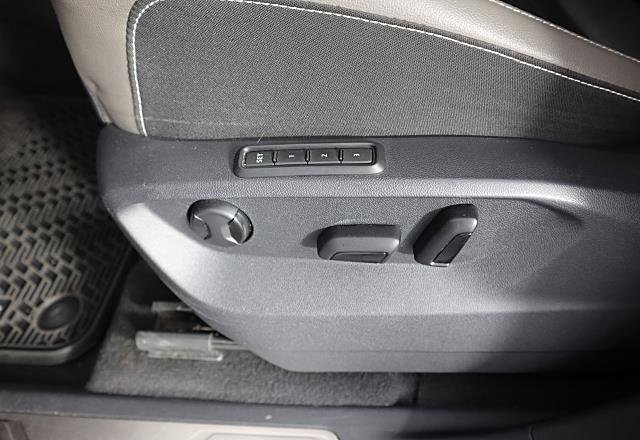 Used 2021 Volkswagen Atlas SEL Premium image 26