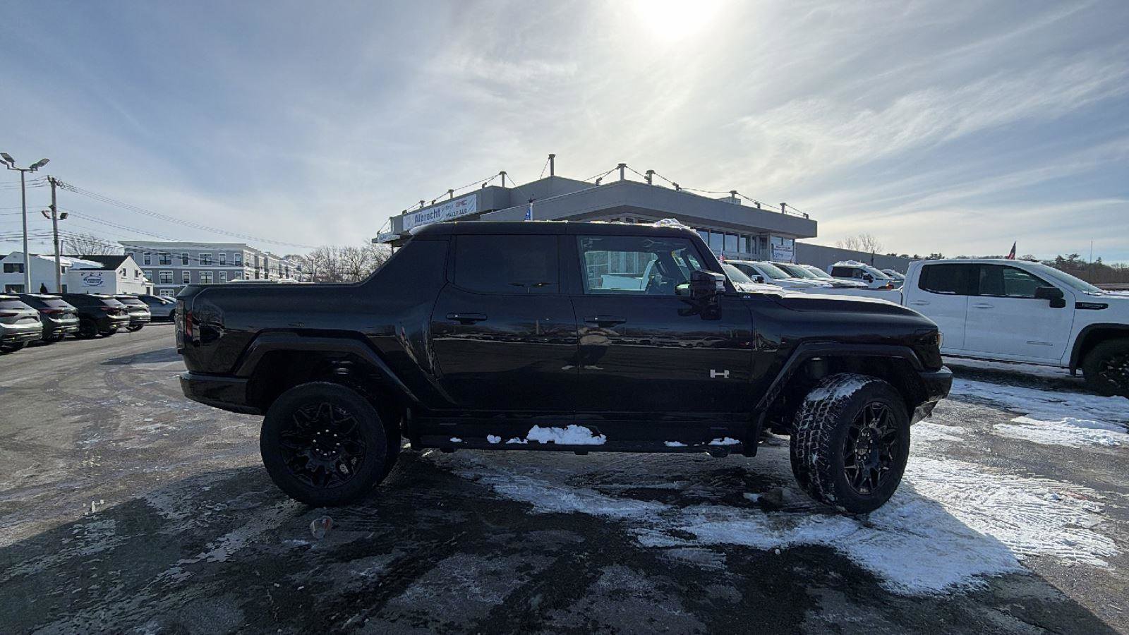 New 2026 GMC Hummer EV 4x4 Crew Cab image 8