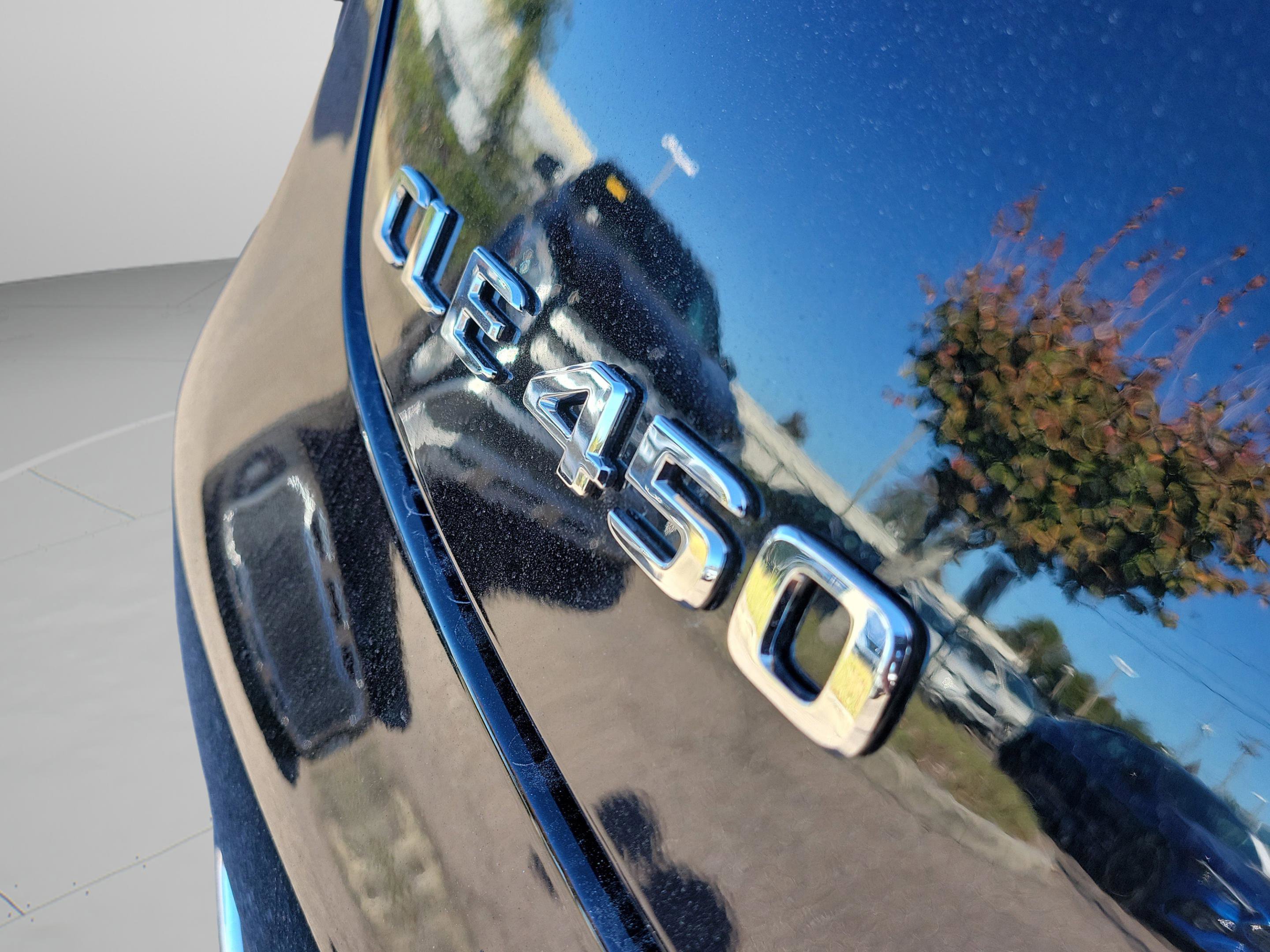 Certified 2025 Mercedes-Benz CLE 450 4MATIC Cabriolet image 7