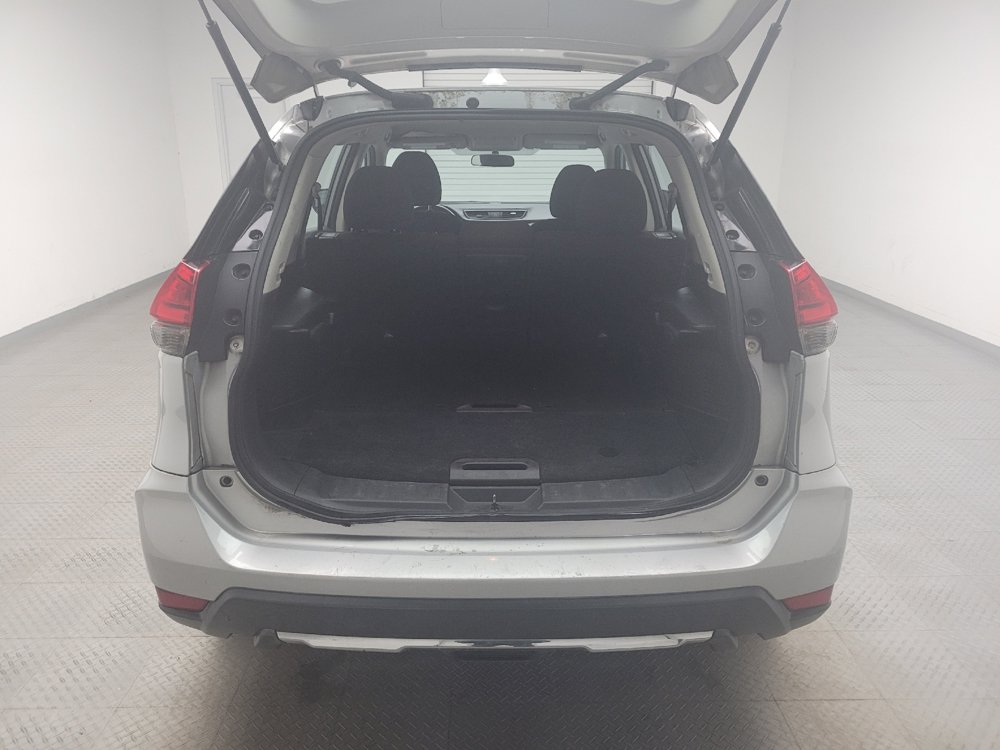 Used 2017 Nissan Rogue S FWD image 29