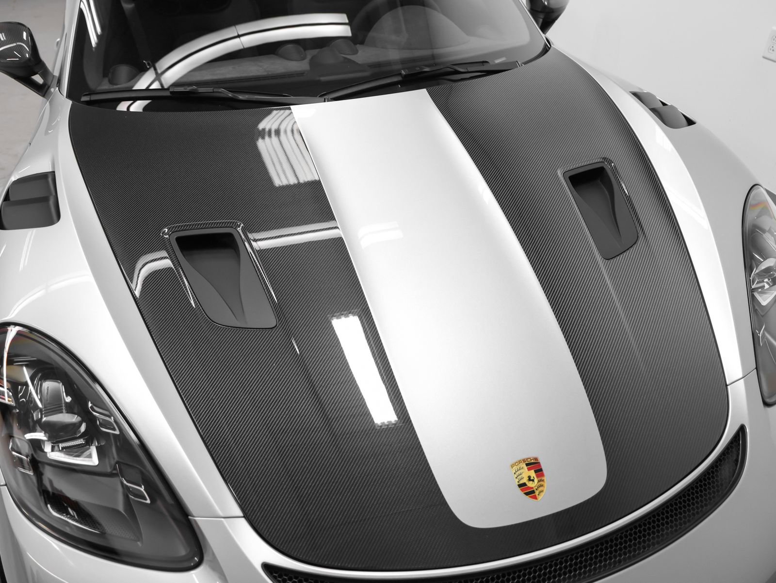 Certified 2025 Porsche 718 Cayman GT4 RS image 28