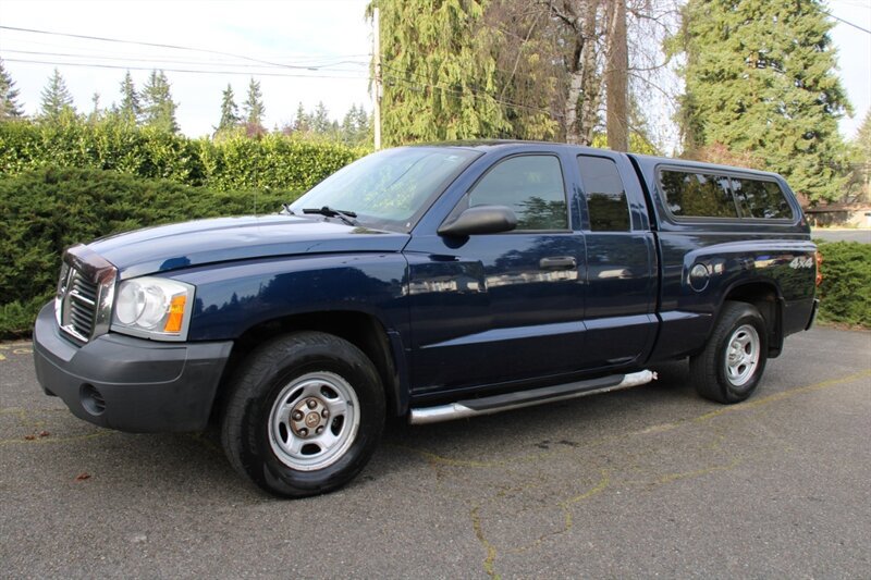Used 2005 Dodge Dakota ST