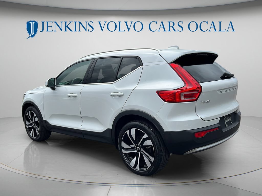 Used 2024 Volvo XC40 B5 Plus w/ Climate Package AWD/4WD image 5