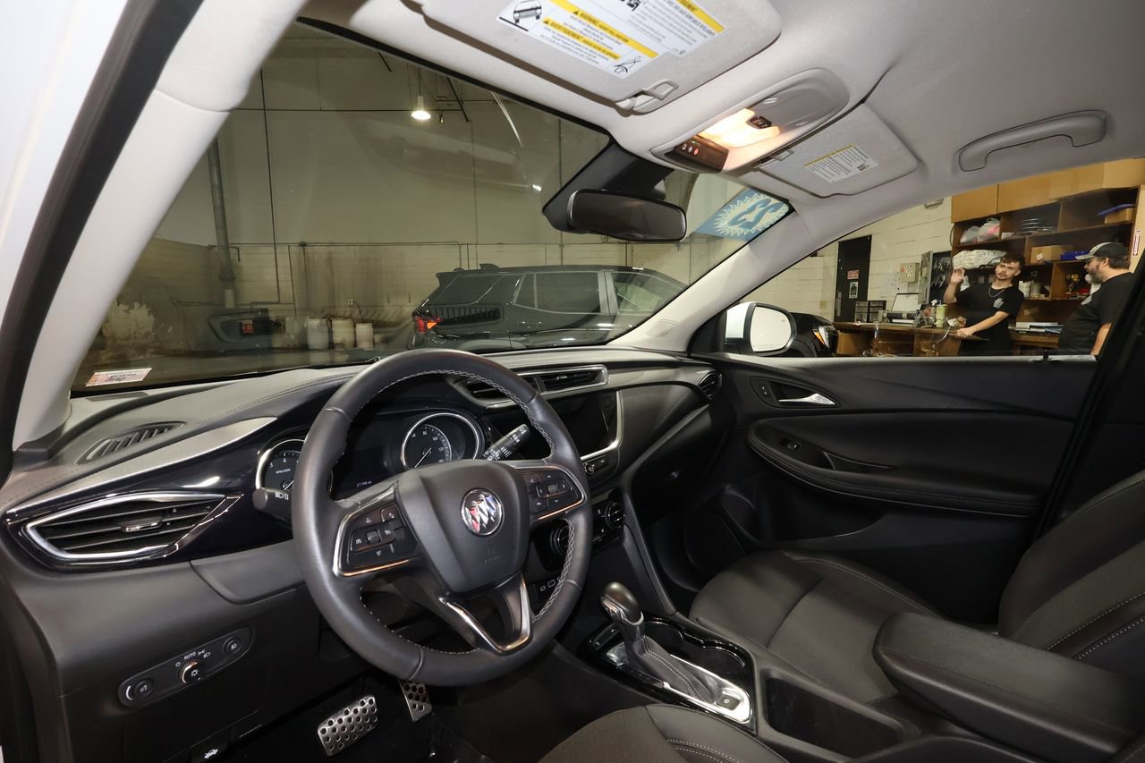 Certified 2023 Buick Encore GX Select w/ Sport Touring Package image 9