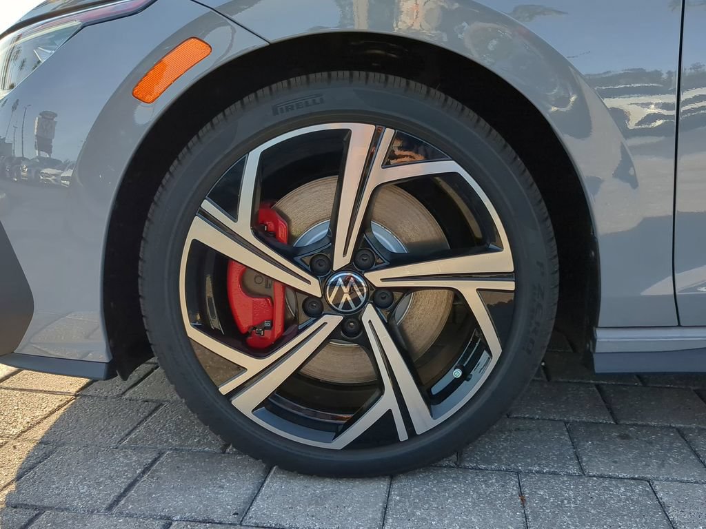 New 2026 Volkswagen GTI SE FWD image 33