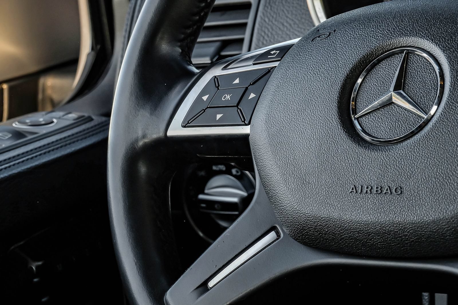 Used 2016 Mercedes-Benz G 63 AMG 4MATIC image 15