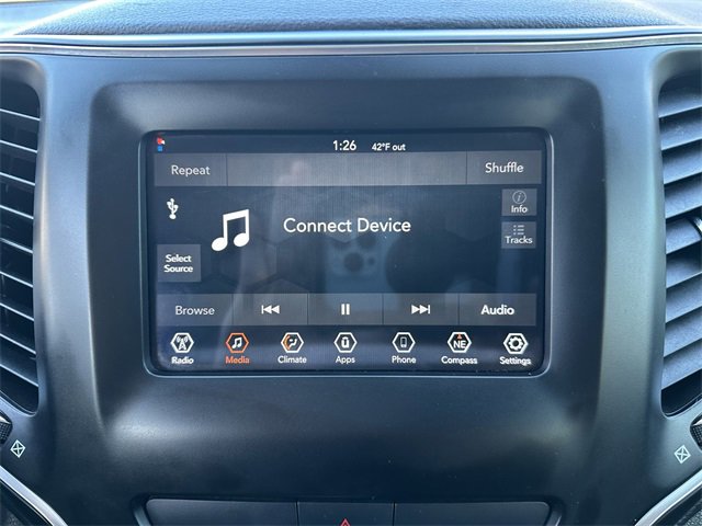 Used 2019 Jeep Cherokee Latitude Plus image 23