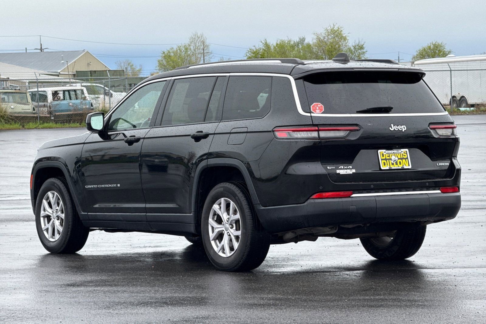 Used 2021 Jeep Grand Cherokee L Laredo w/ Luxury Tech Group I AWD/4WD image 6