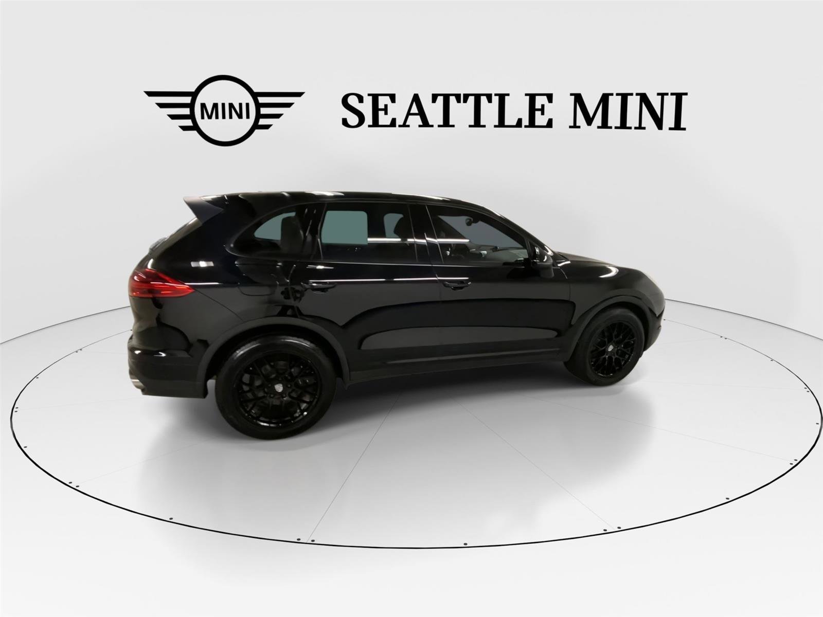 Used 2018 Porsche Cayenne image 12