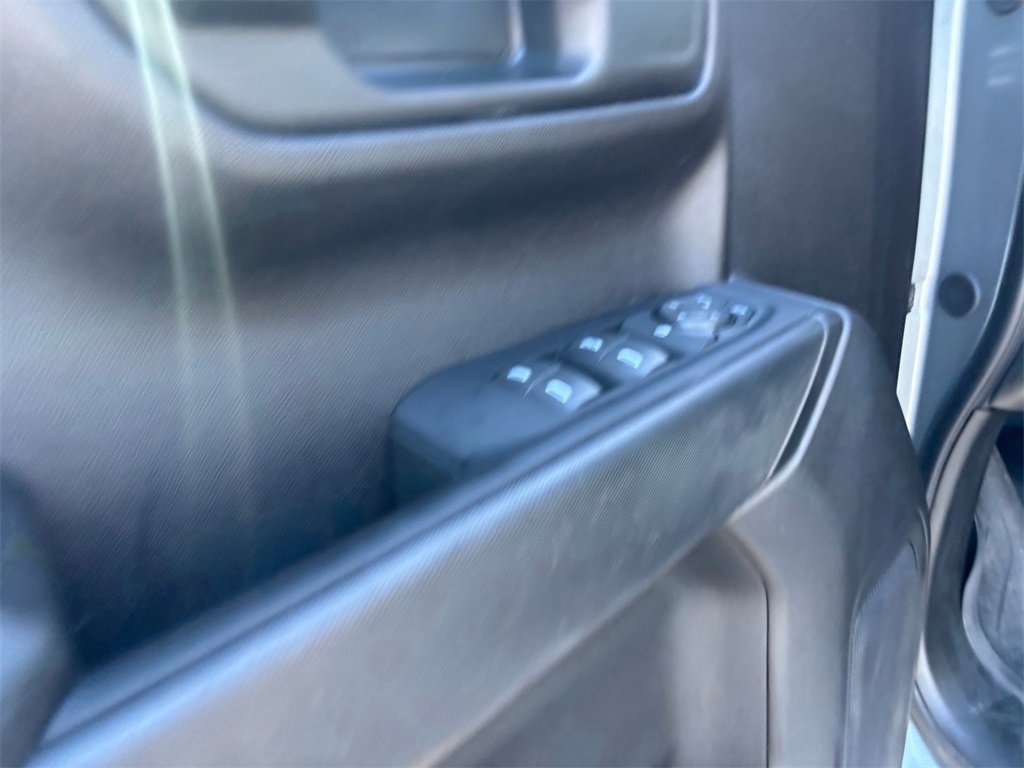 Used 2024 Chevrolet Silverado 1500 Custom image 23