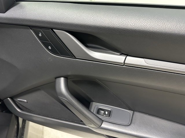 Used 2023 Porsche 911 Carrera S image 37