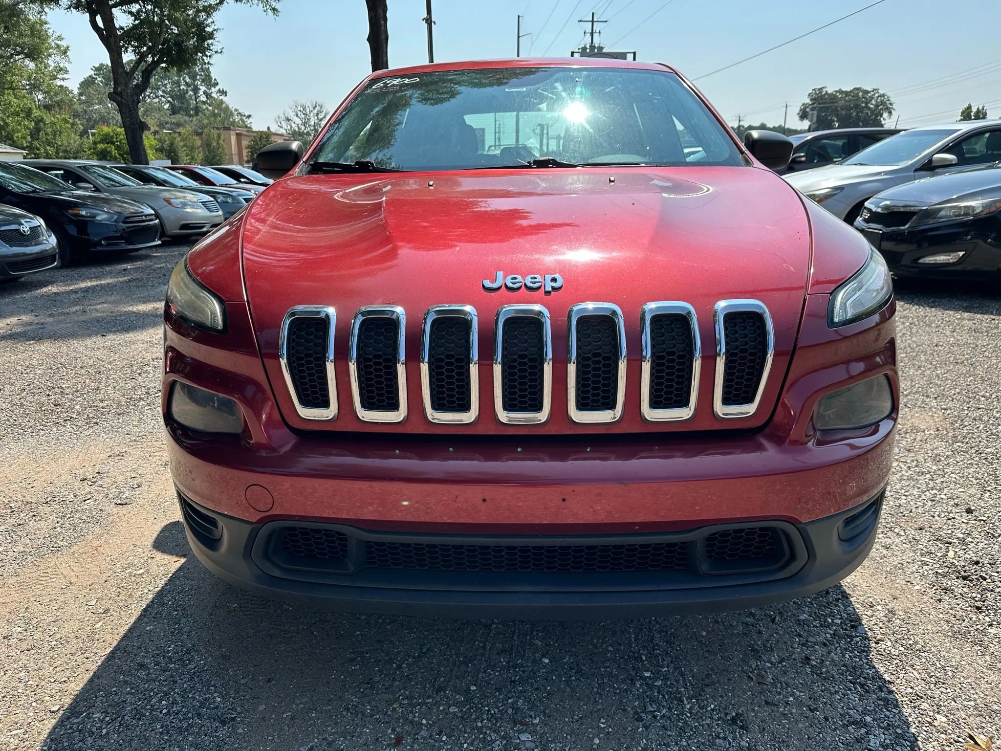 Used 2014 Jeep Cherokee Sport image 2