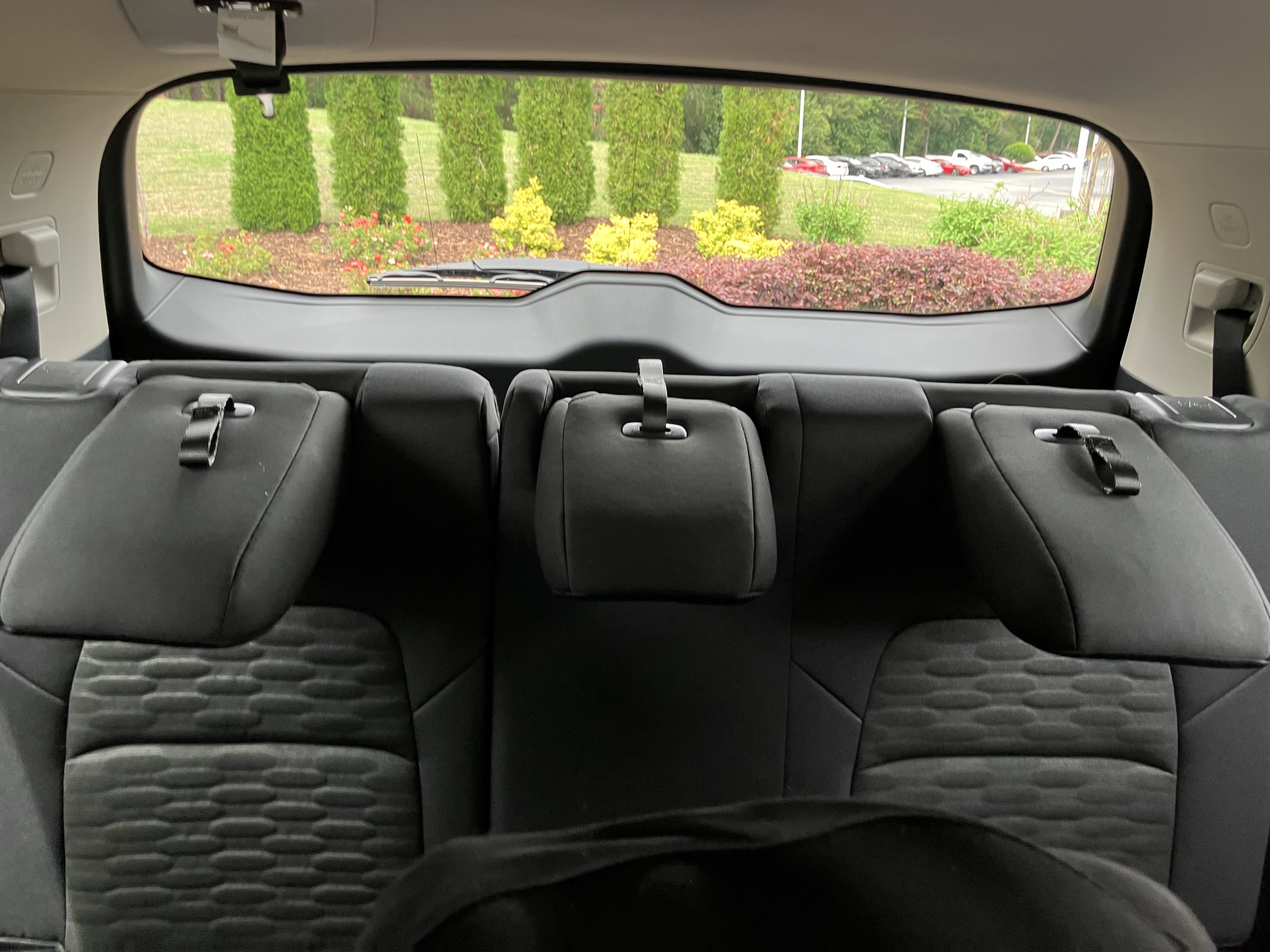 Used 2025 Nissan Pathfinder S FWD image 32