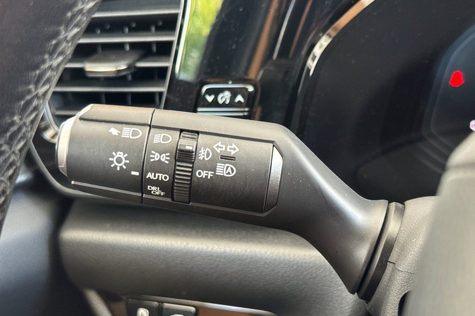 Used 2024 Lexus NX 450h+ AWD w/ Vision Package image 33