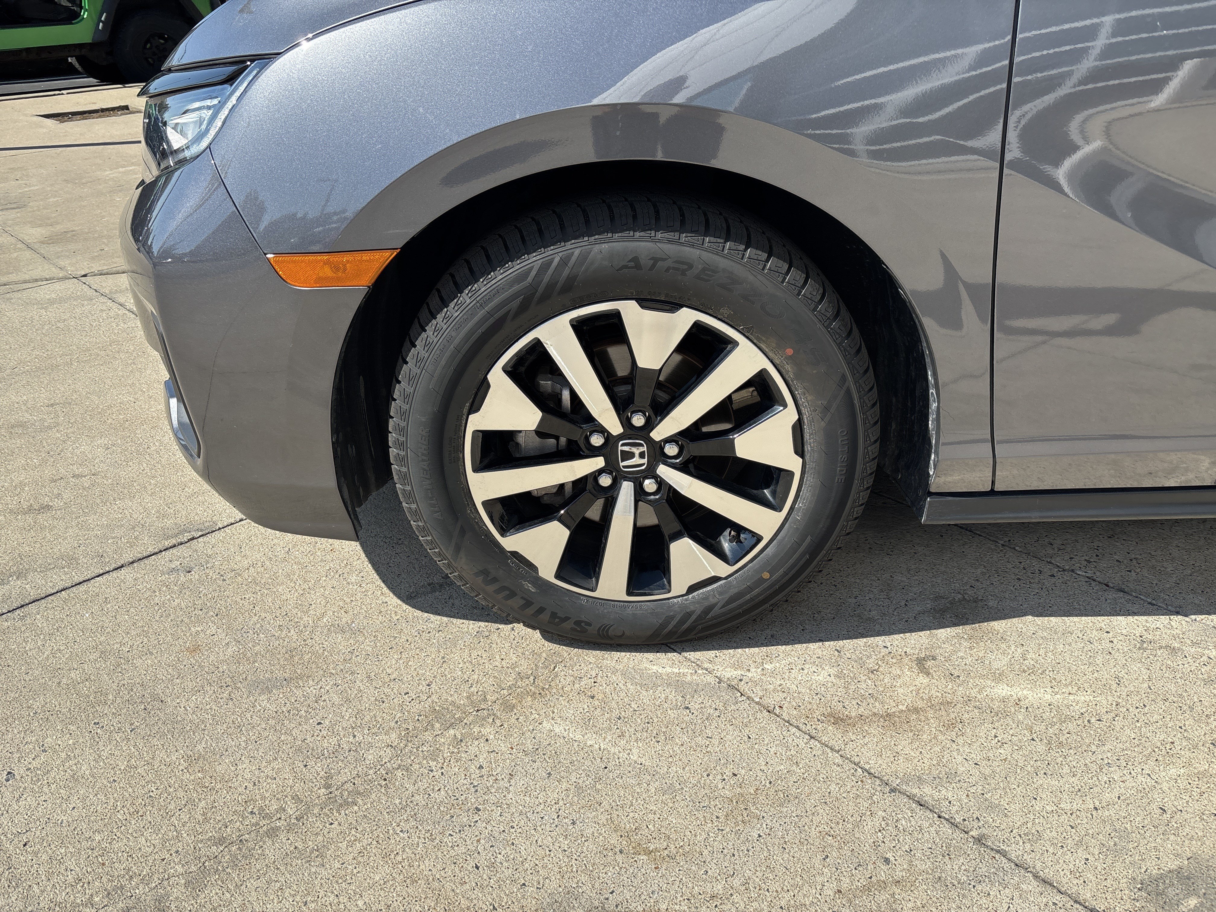 Used 2025 Honda Odyssey EX-L image 29