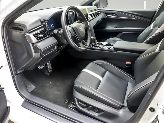 Certified 2025 Toyota Camry SE image 9