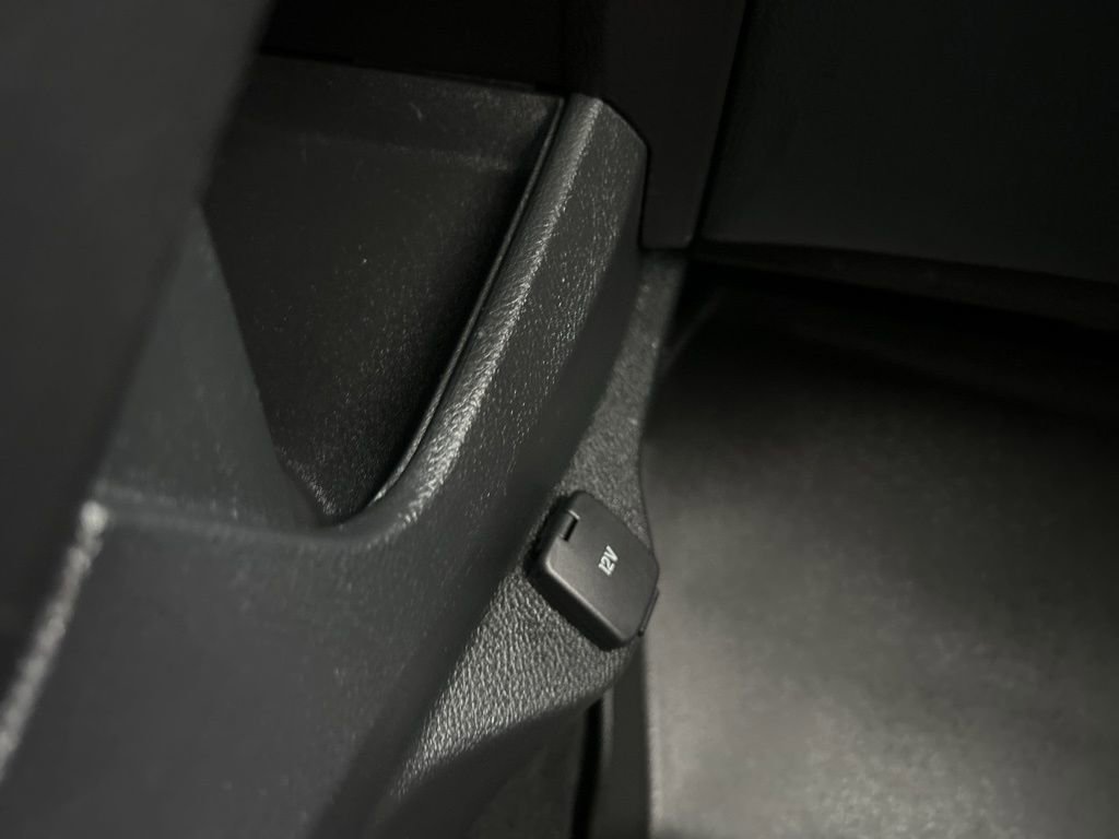 Used 2022 Ford Edge SEL image 28