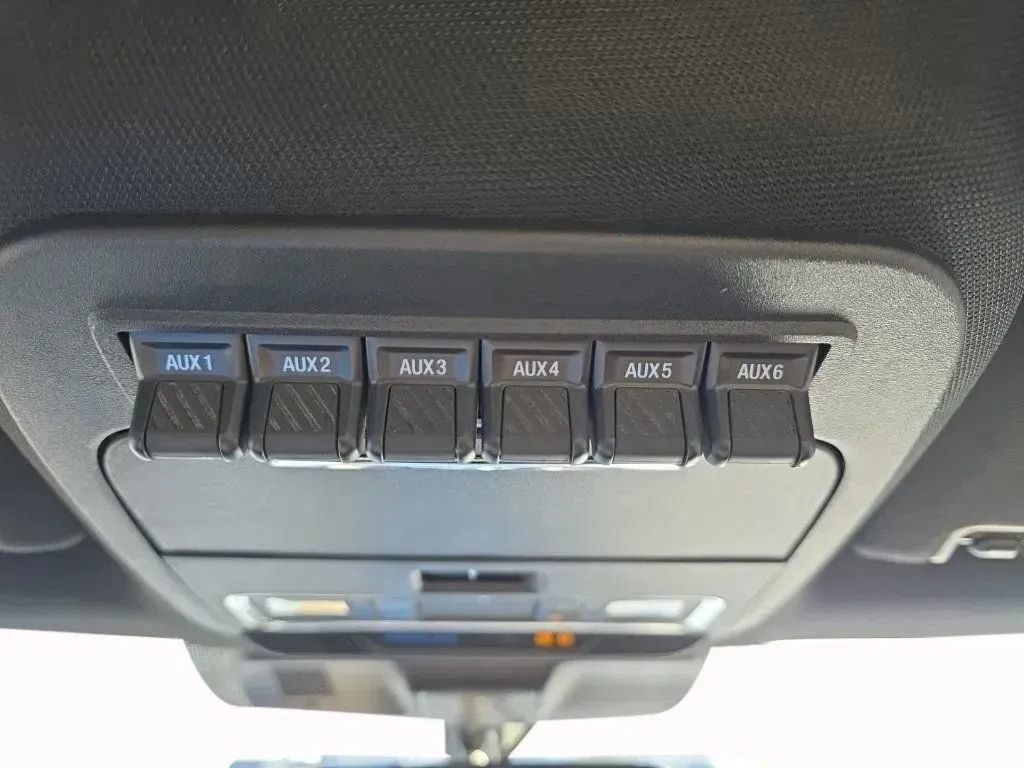 Used 2023 Ford F250 Lariat w/ Chrome Package AWD/4WD image 33