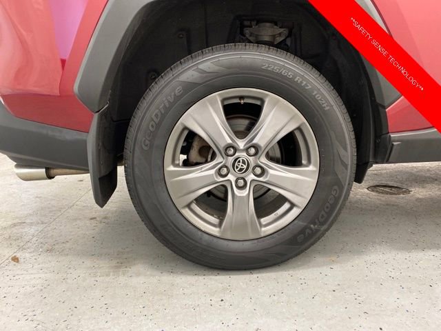 Certified 2022 Toyota RAV4 XLE image 8