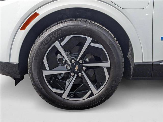 New 2025 Chevrolet Equinox EV LT FWD image 9