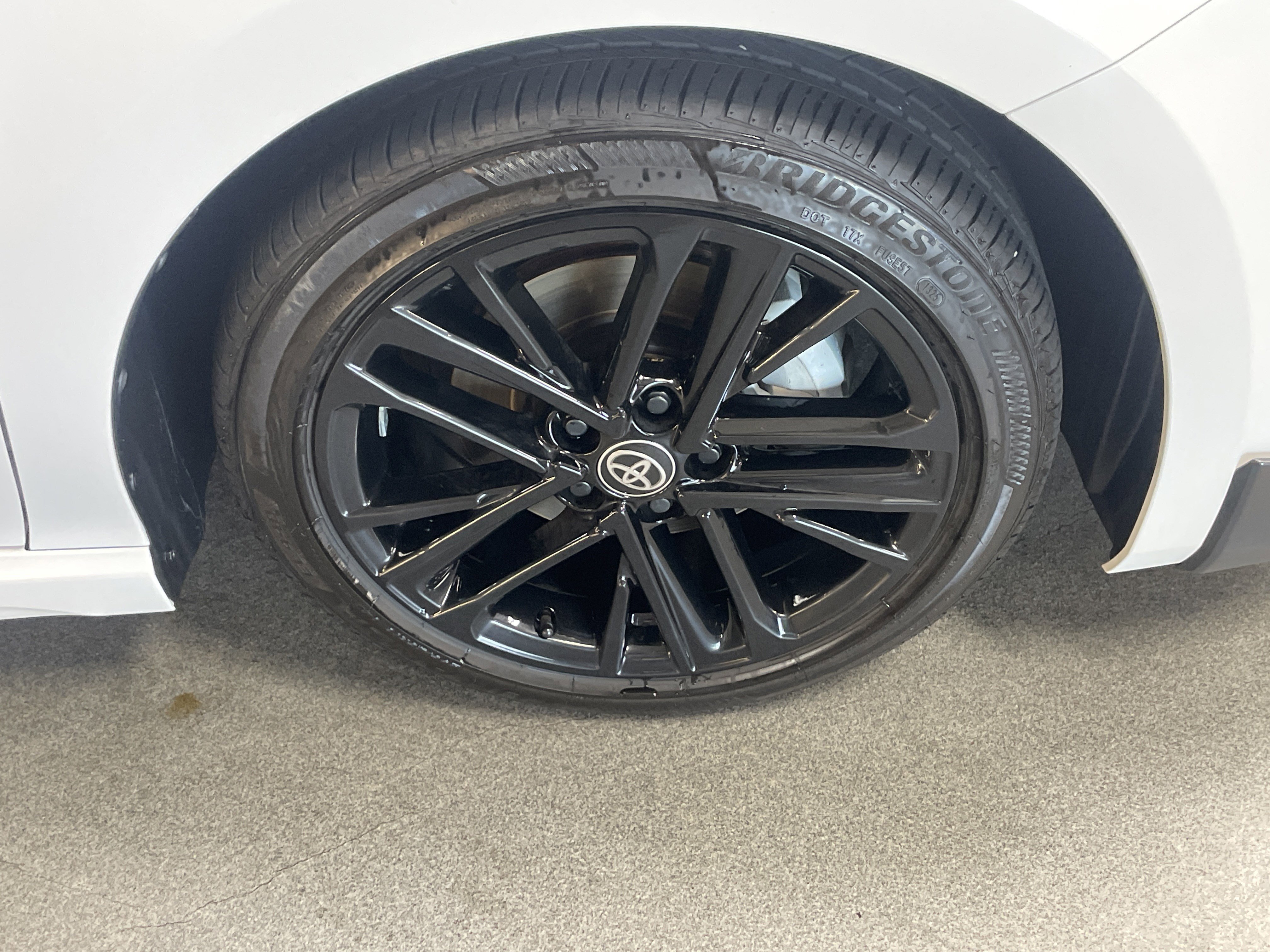 Used 2025 Toyota Camry SE w/ Multimedia Upgrade Package FWD image 13