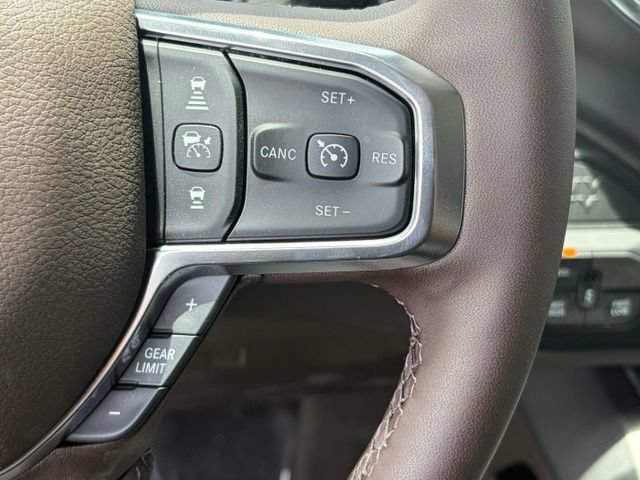 New 2026 RAM 2500 Laramie AWD/4WD image 19