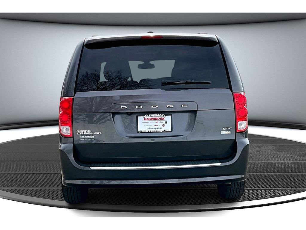 Used 2018 Dodge Grand Caravan GT image 5