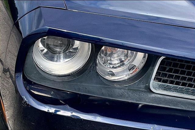 Used 2014 Dodge Challenger R/T RWD image 31