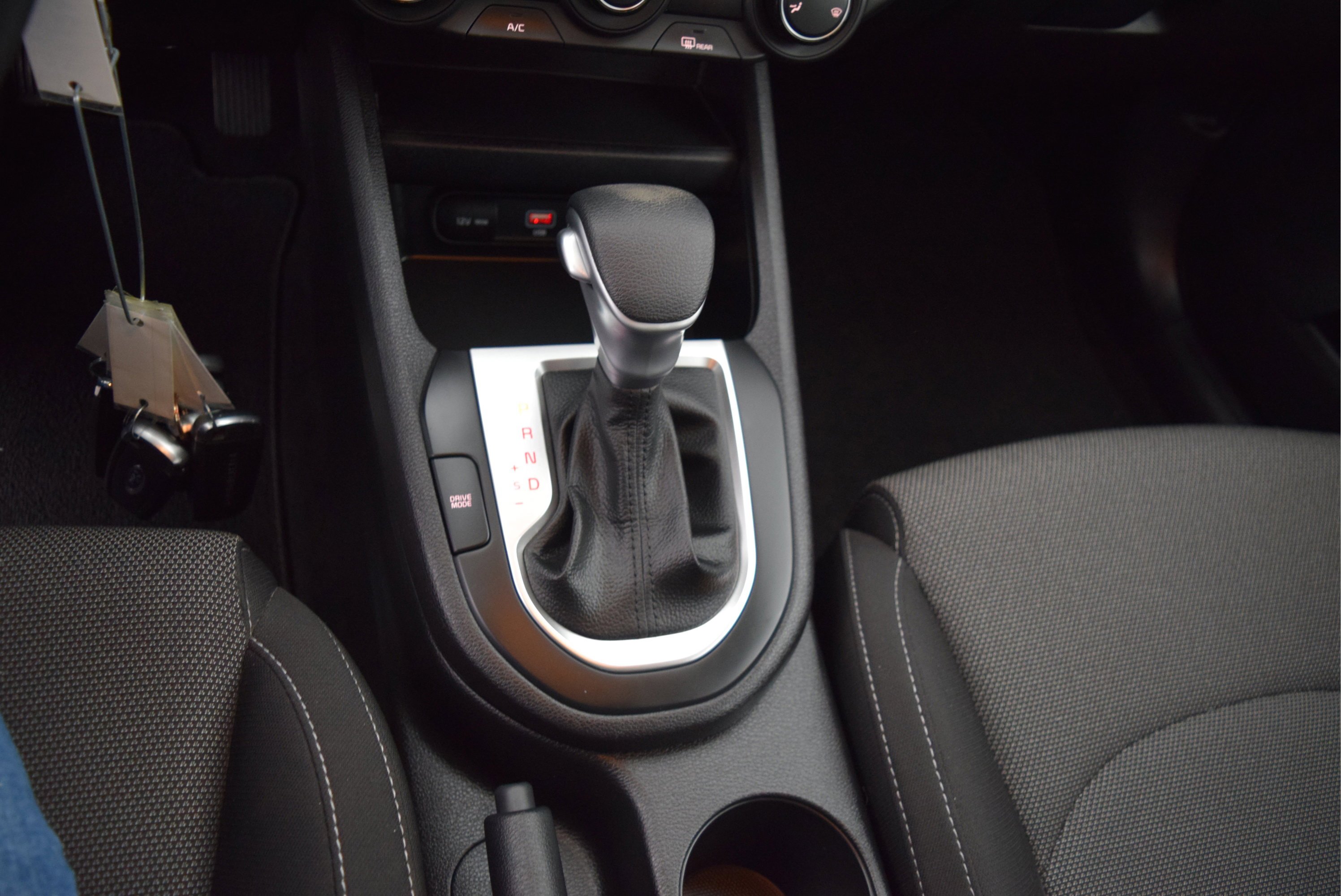 Used 2022 Kia Forte LXS w/ LXS Technology Package image 14