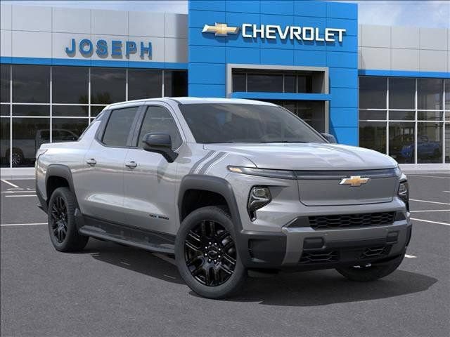 New 2026 Chevrolet Silverado EV LT w/ LPO, Dark Package Plus AWD/4WD image 9