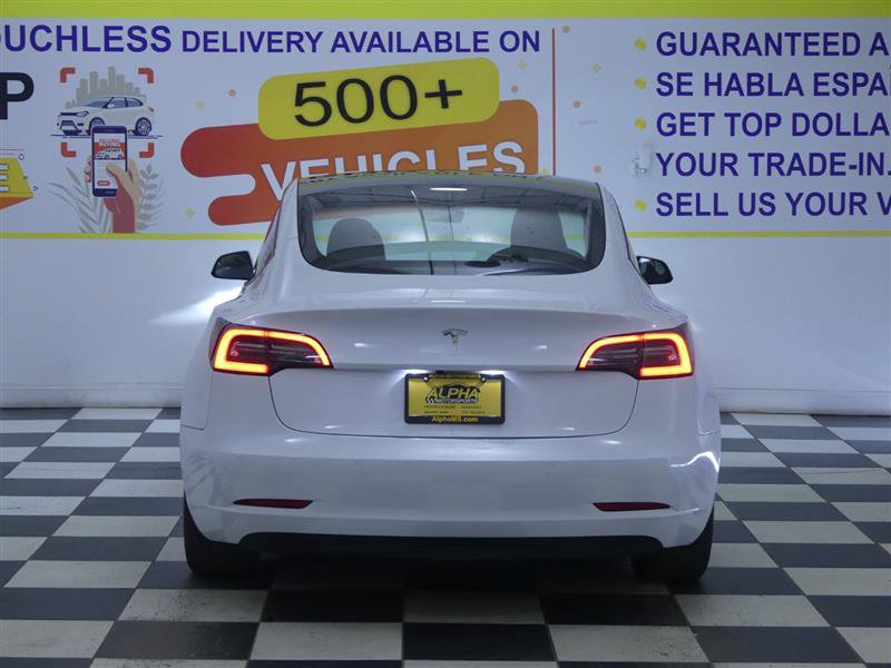 Used 2021 Tesla Model 3 Standard Range Plus image 5
