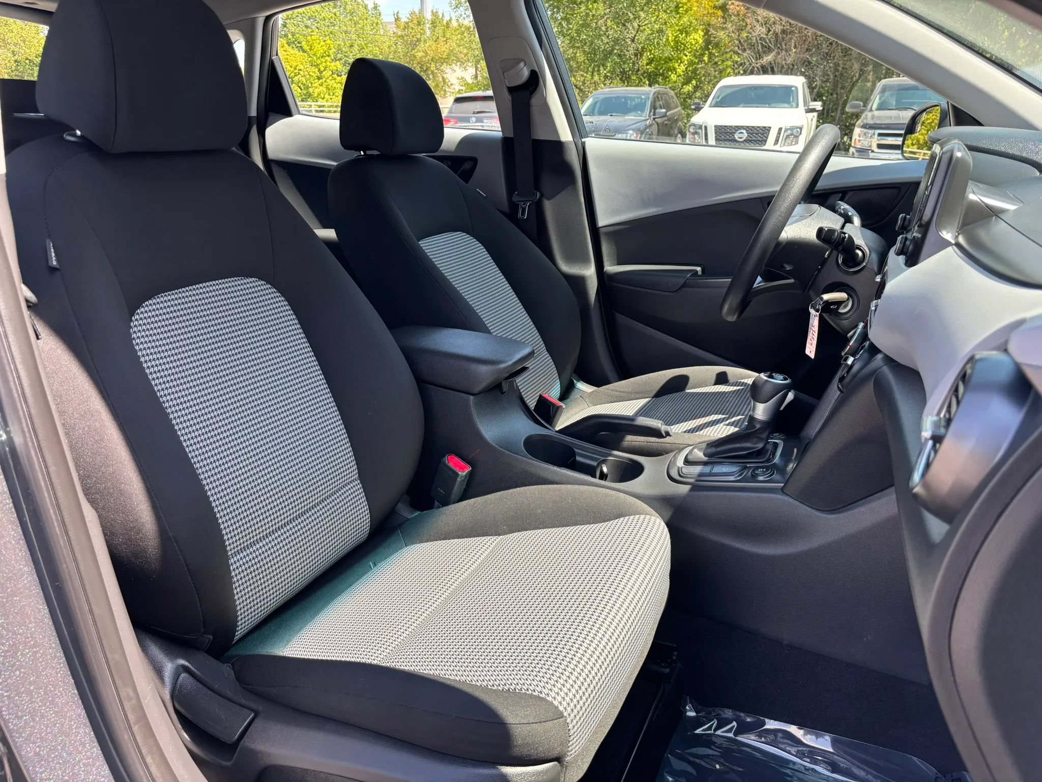 Used 2021 Hyundai Kona SE AWD/4WD image 17