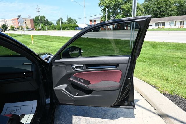 Used 2025 Honda Civic Si image 18