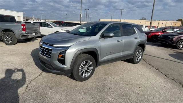 Used 2025 Chevrolet Equinox LT image 6