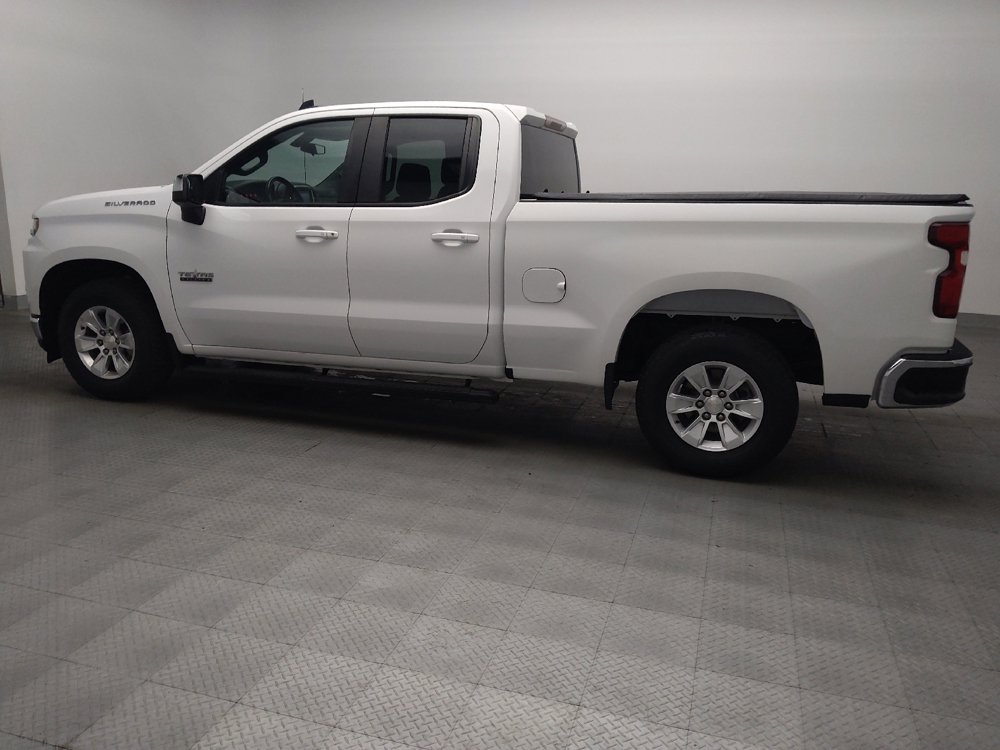 Used 2019 Chevrolet Silverado 1500 LT w/ Texas Edition RWD image 3