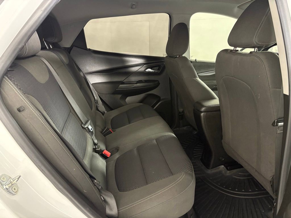 Used 2023 Chevrolet Bolt LT FWD image 40
