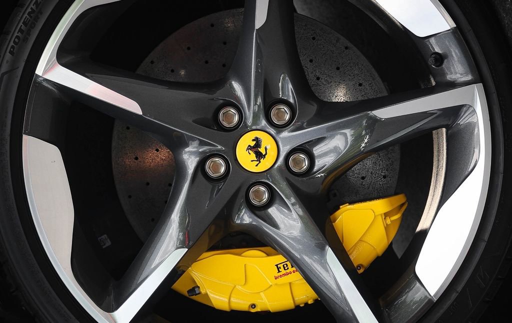 Used 2026 Ferrari Purosangue image 13