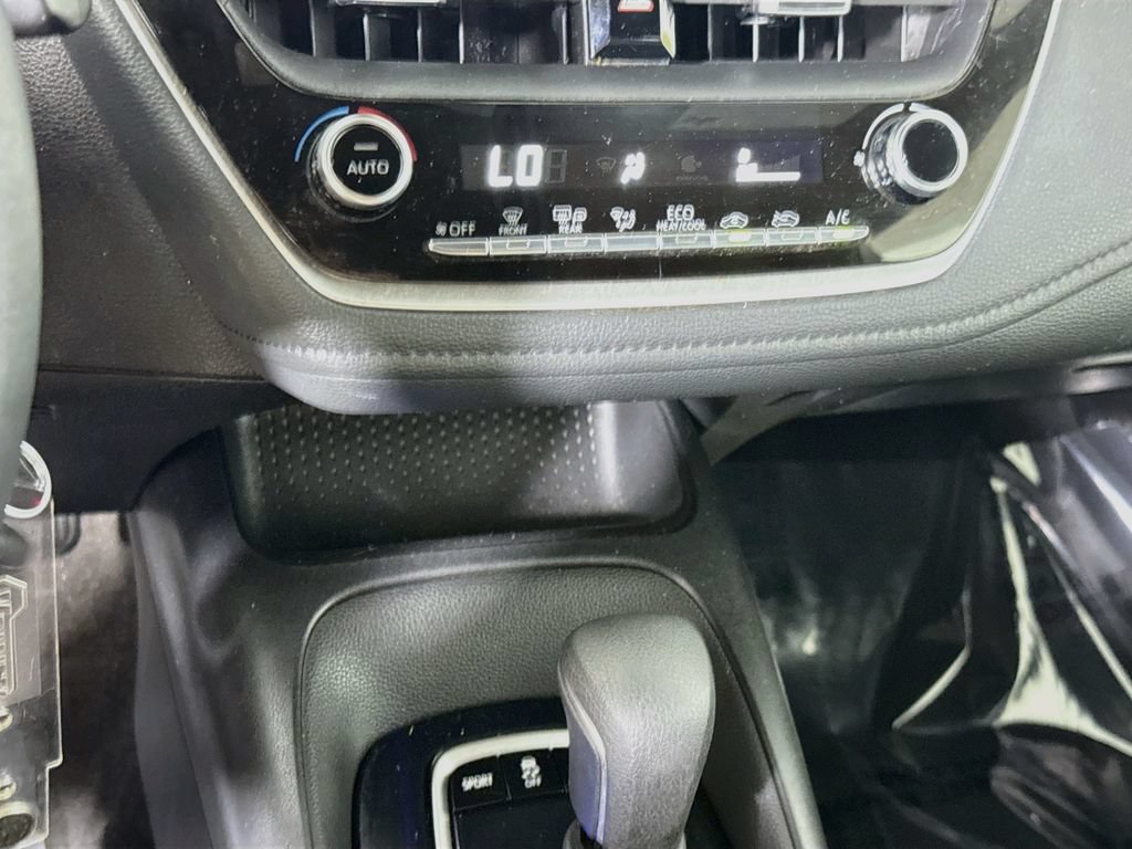 Certified 2021 Toyota Corolla SE w/ Carpet Mat Package (TMS) FWD image 8