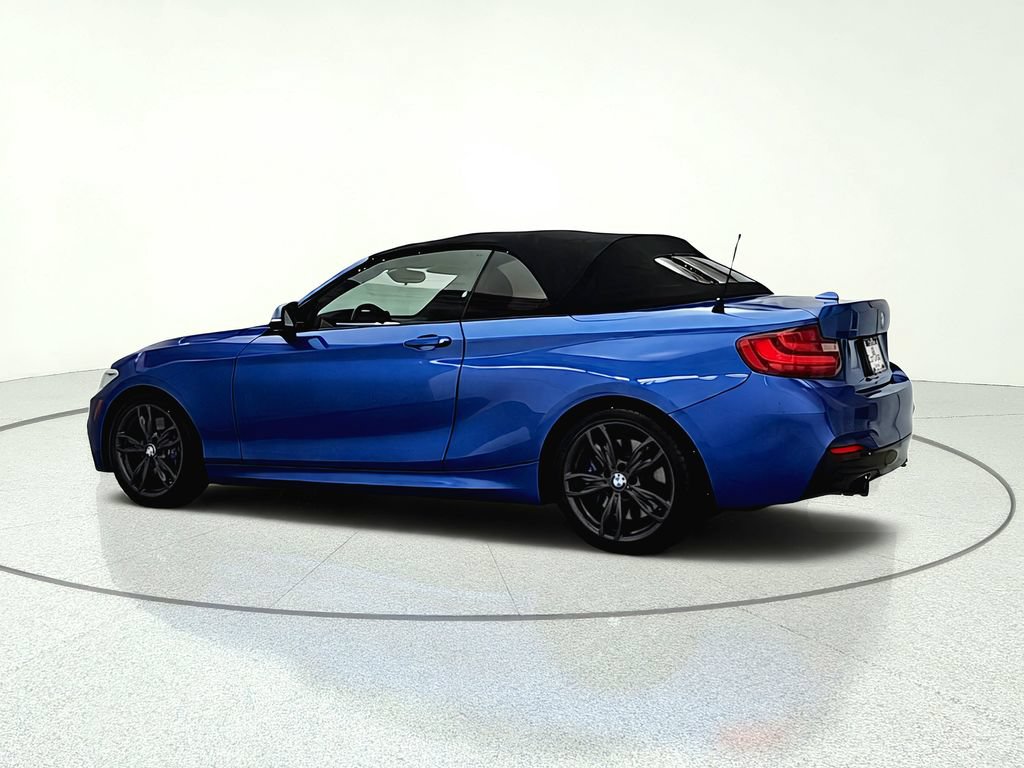 Used 2016 BMW M235i Convertible RWD image 5