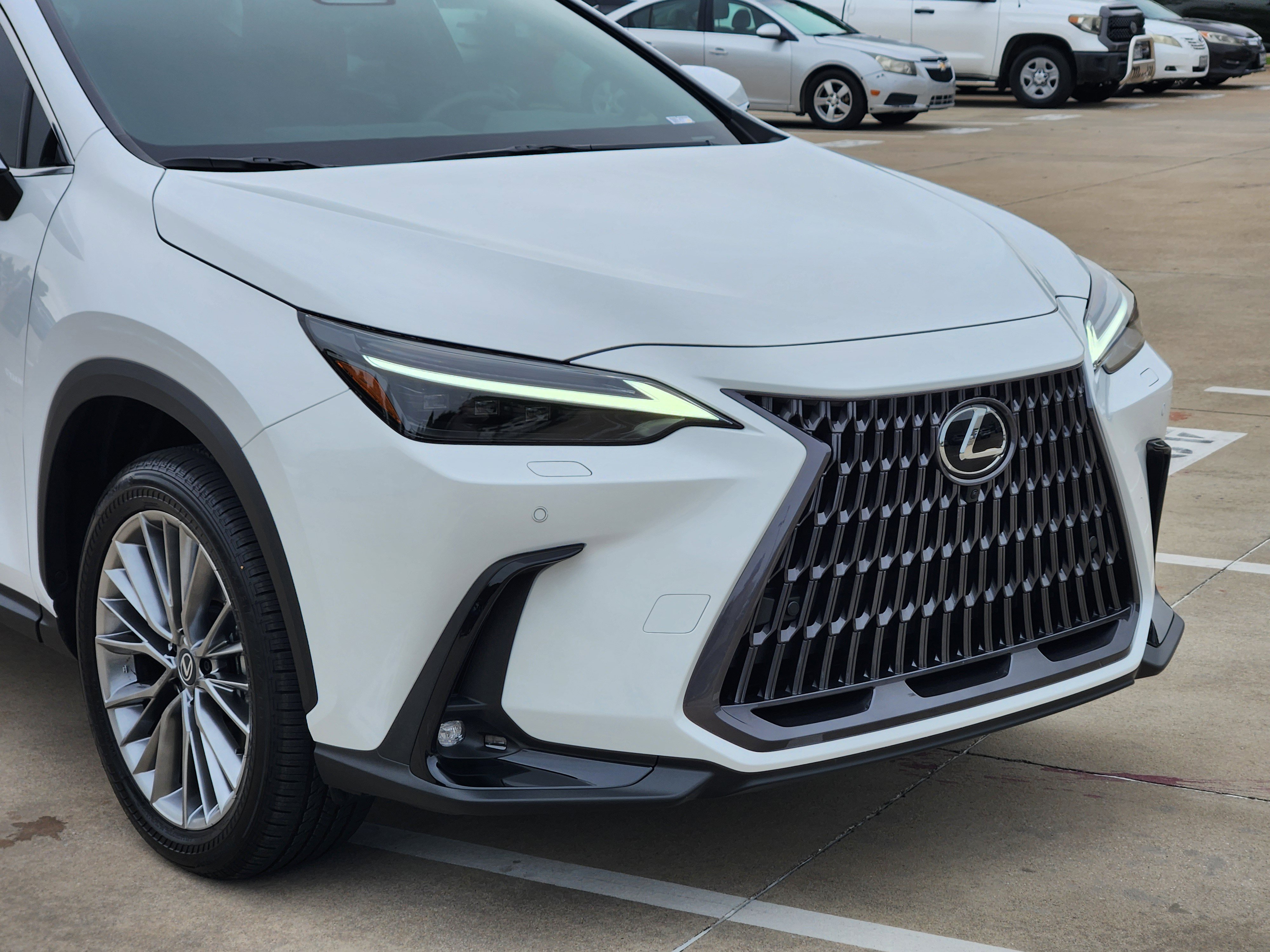 Used 2026 Lexus NX 350 AWD w/ Accessory Package (Z1) image 7