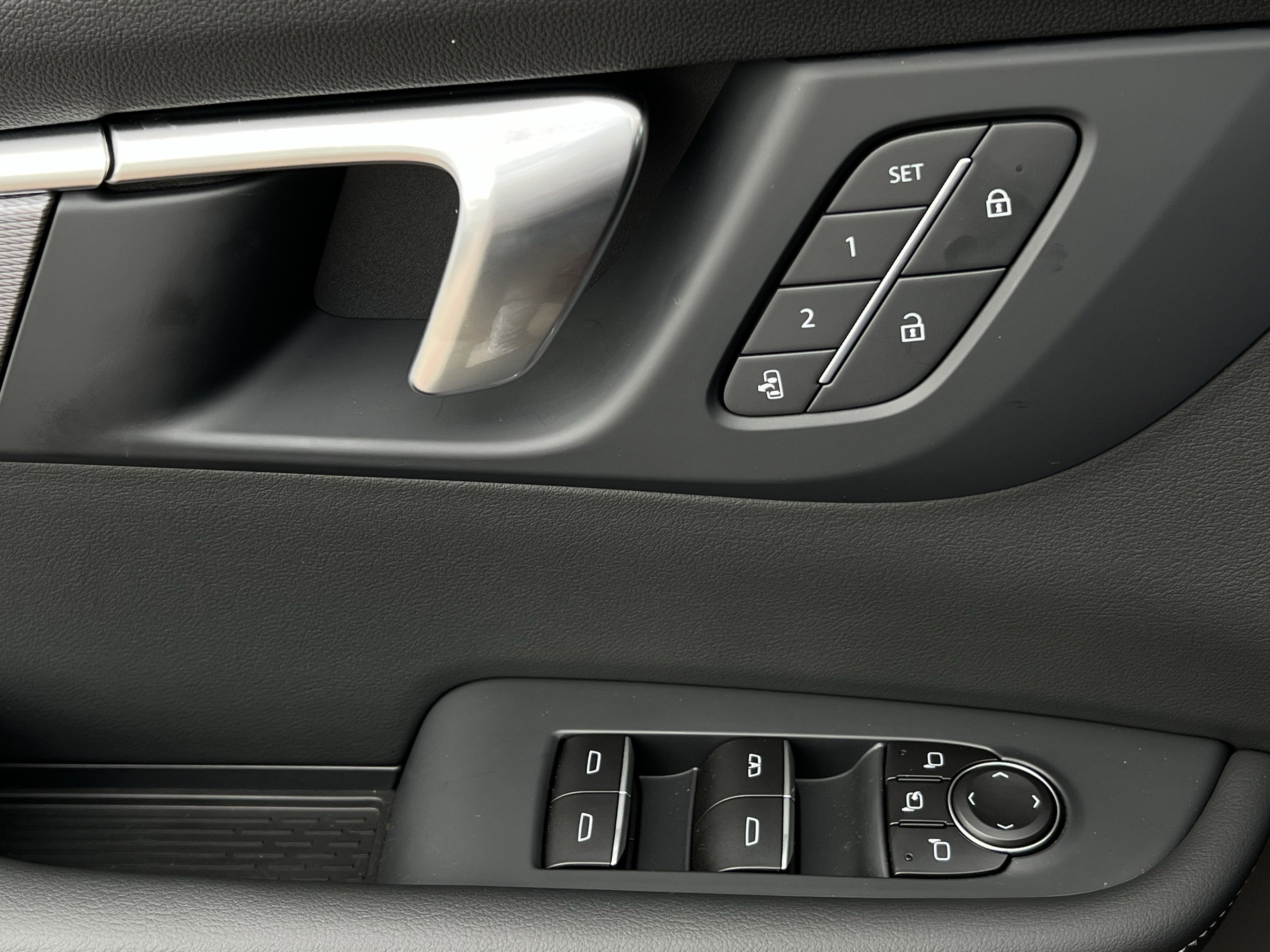 New 2026 Buick Enclave Sport Touring image 24