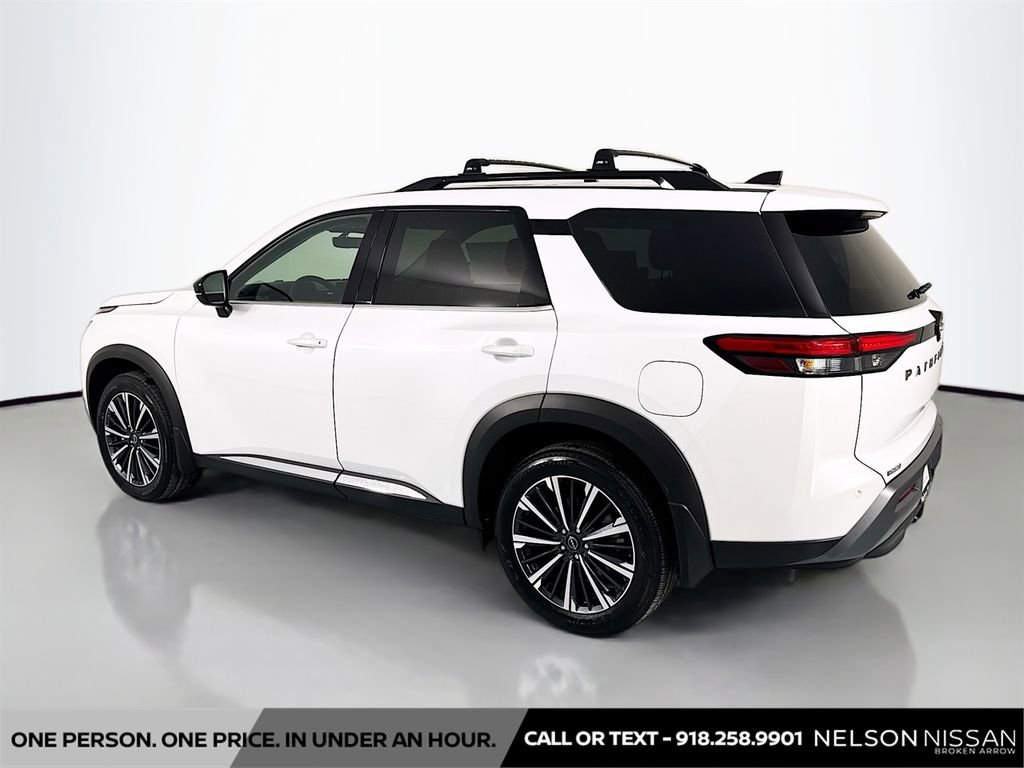 New 2026 Nissan Pathfinder Platinum image 7