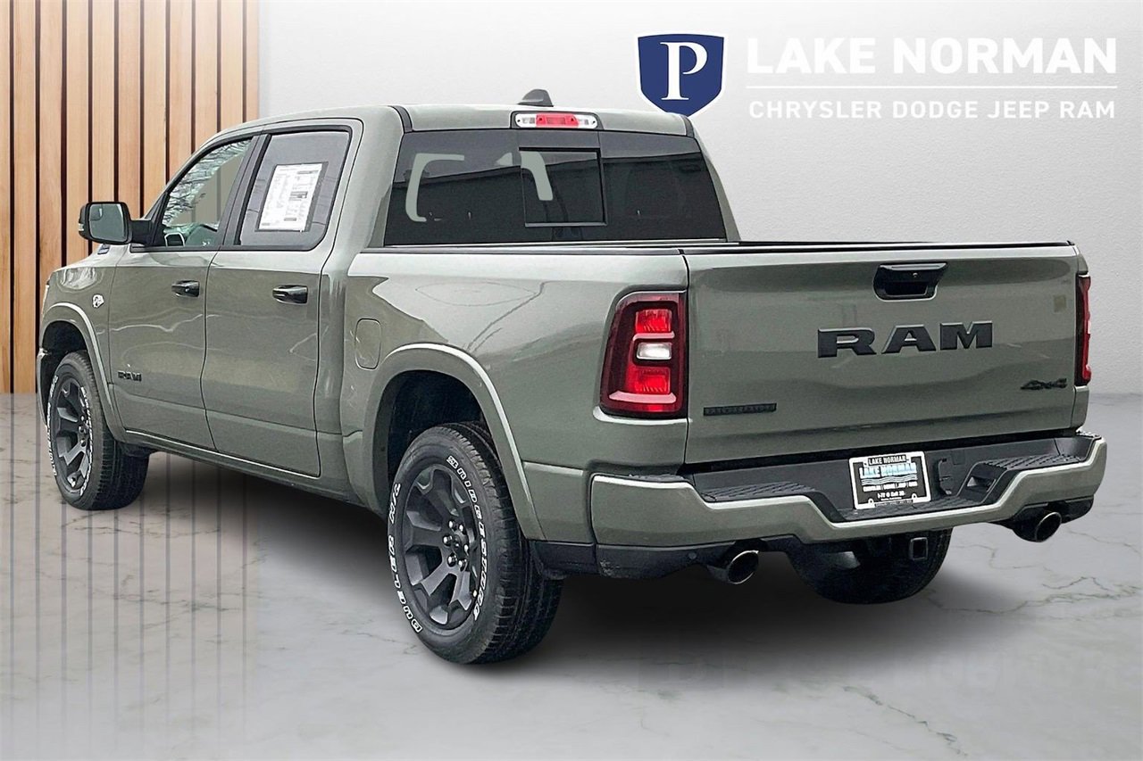 New 2026 RAM 1500 4x4 Crew Cab image 7