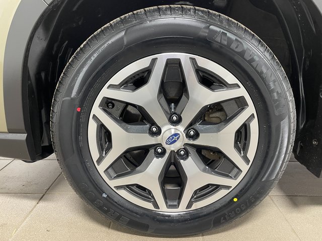 Used 2023 Subaru Forester Premium AWD/4WD image 7