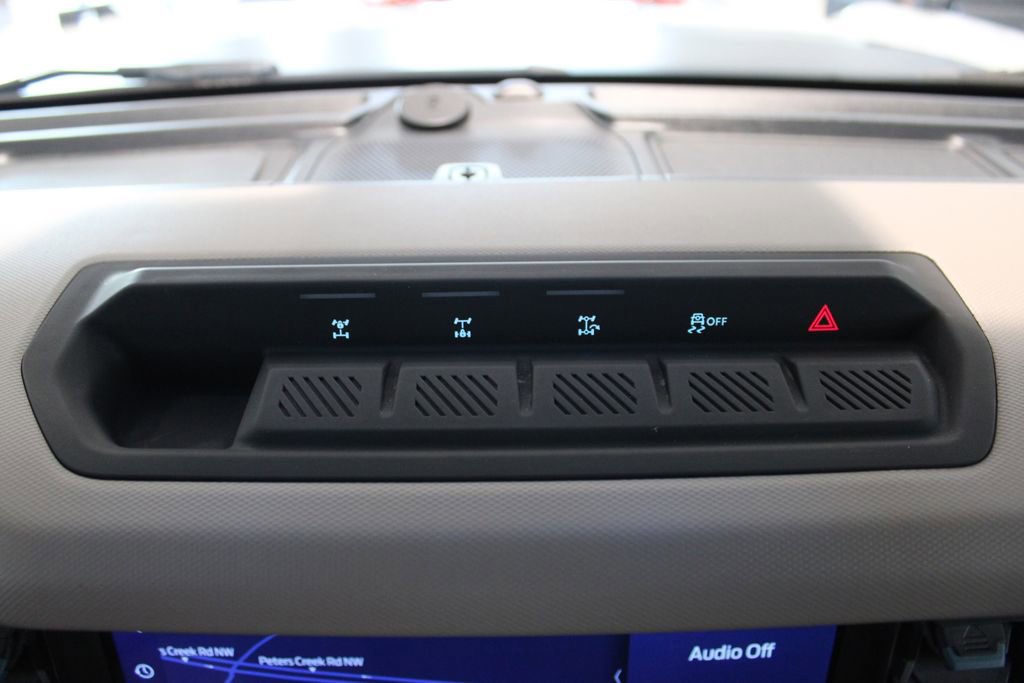 Used 2022 Ford Bronco Wildtrak image 35